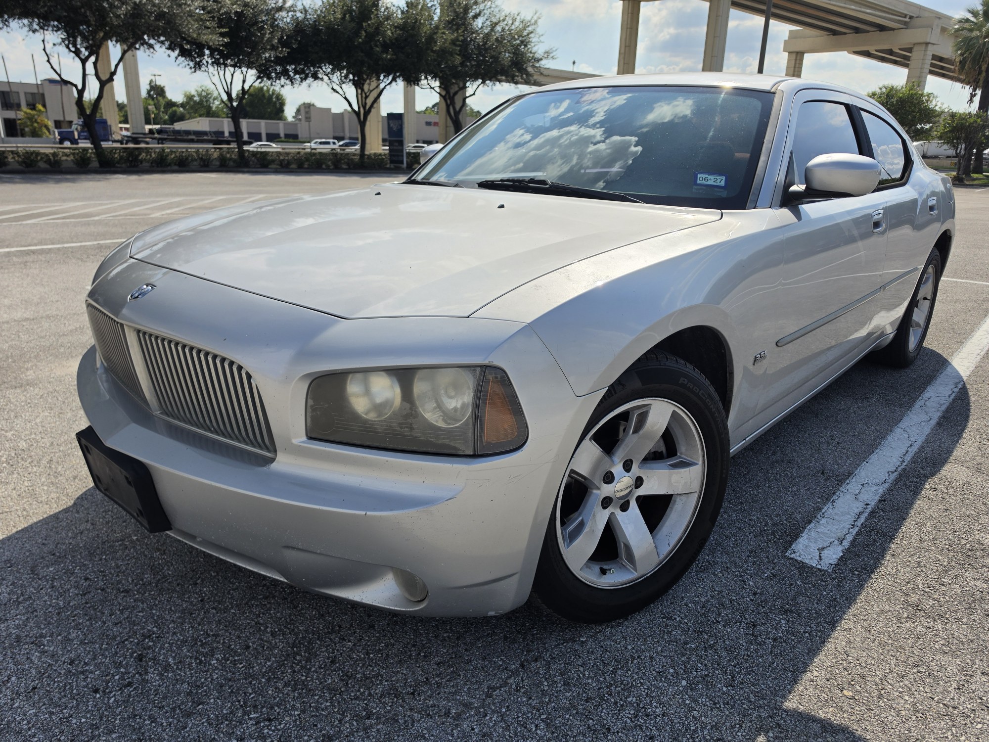 photo of 2010 Dodge Charger SXT