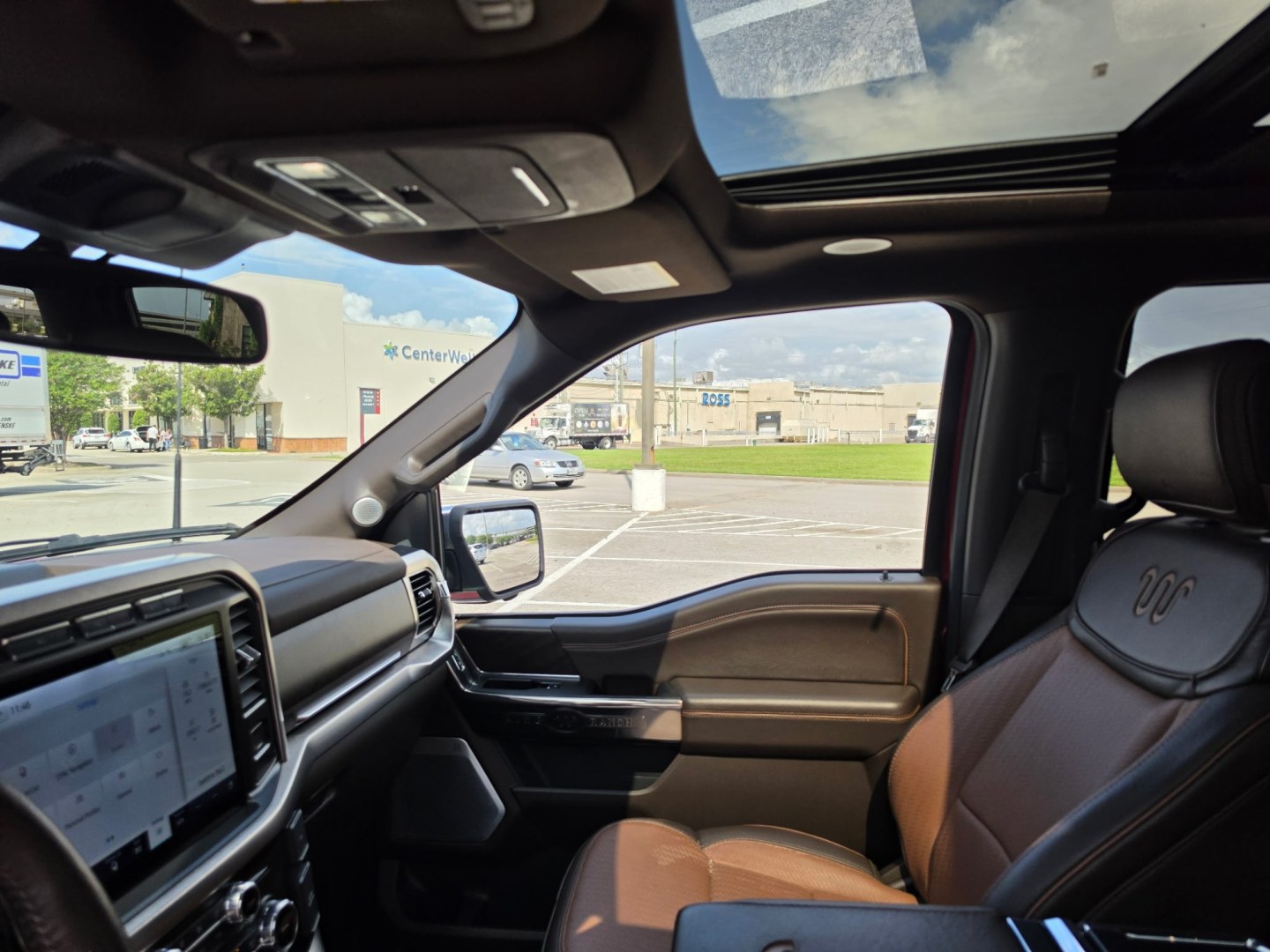 2023 Red Ford F-150 XL SuperCrew 6.5-ft. Bed 4WD (1FTFW1E82PF) with an 3.5L V6 DOHC 24V engine, 6A transmission, located at 5005 Telephone Rd., Houston, TX, 77087, (713) 641-0980, 29.690666, -95.298683- Photo#7